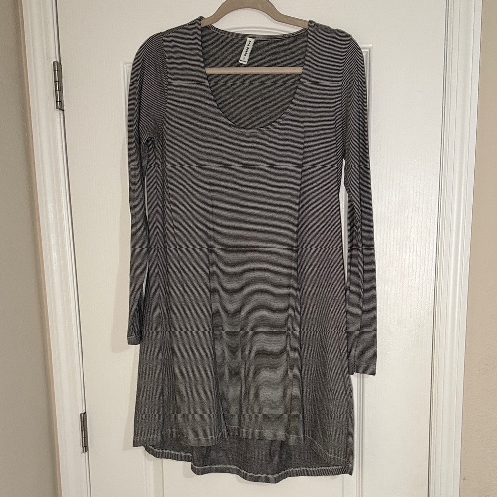 Long sleeve stripe dress